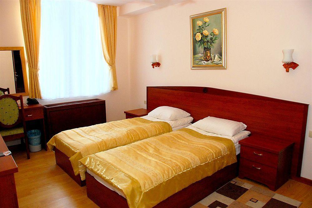 Ganjali Plaza Hotel Baku Rom bilde